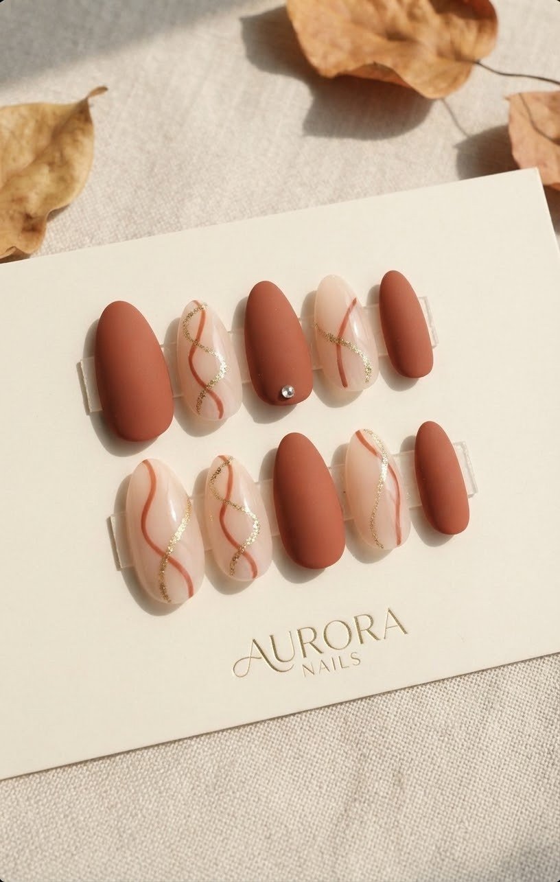 Aurora Nails