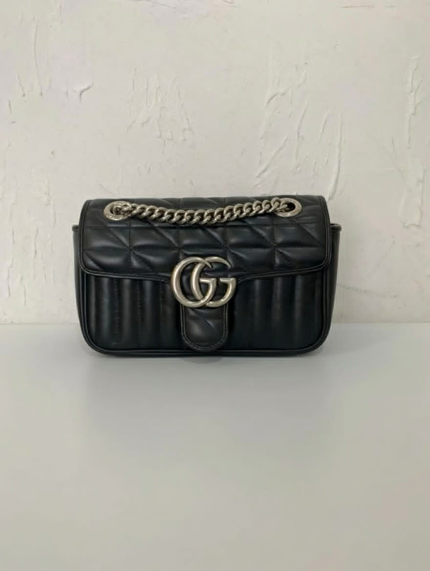 Gucci GG Marmont Small Shoulder Bag