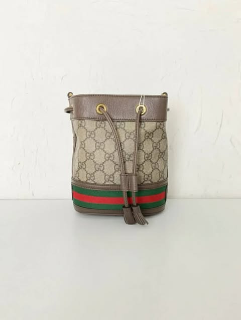Gucci GG Supreme Mini Bucket Bag