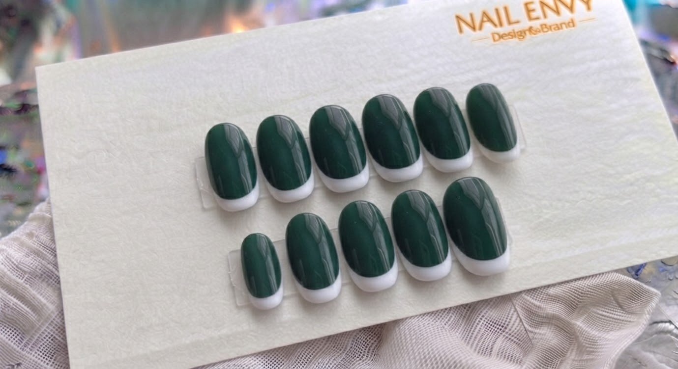Emerald French